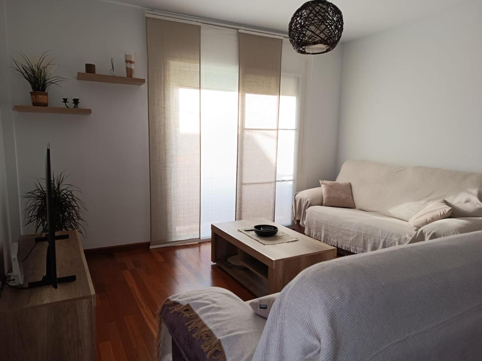 Apartamento Plaza De La Iglesia Deltebre Exterior foto